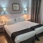 Ribaeta Hotel
