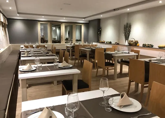 Otel Ribaeta