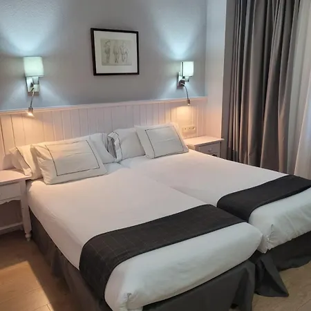 Ribaeta Hotel