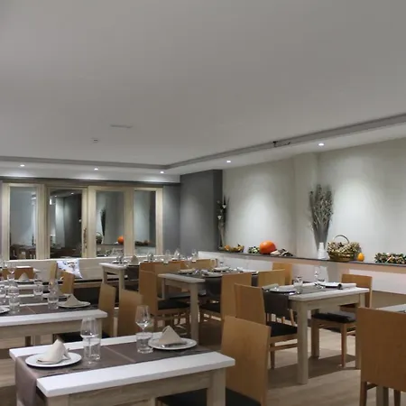 Hotel Ribaeta